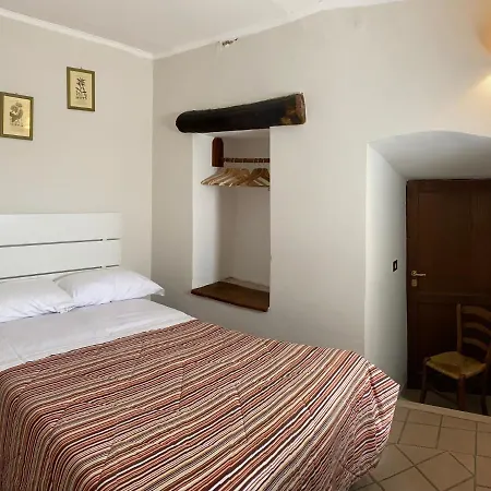 Residenza La Torre Апарт-отель Санто-Стефано-ди-Сессанио