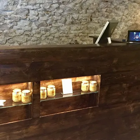 Ξενοδοχείο με διαμερίσματα Residenza La Torre 3*