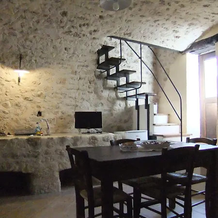 Residenza La Torre Lägenhetshotell 3*
