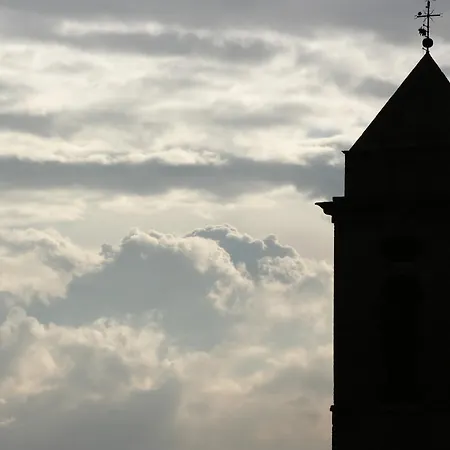 Hotel apartamentowy Residenza La Torre Santo Stefano Di Sessanio